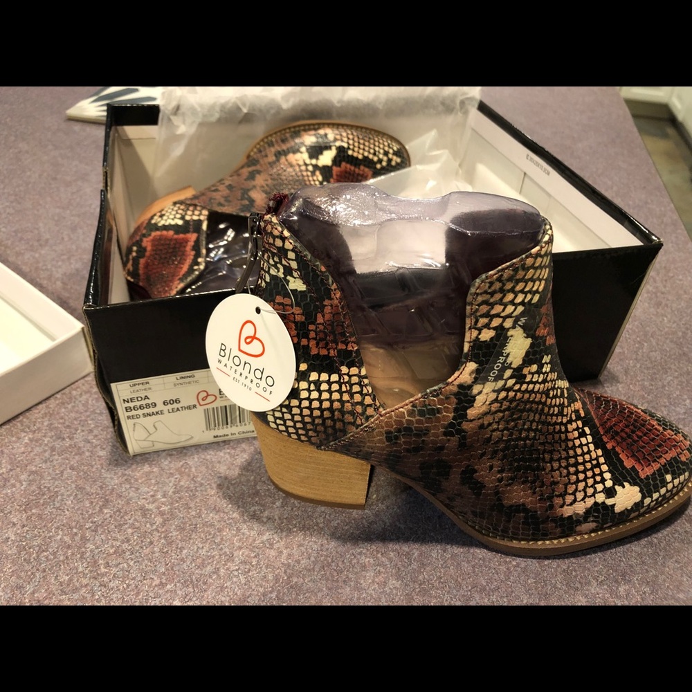 Blondo waterproof booties